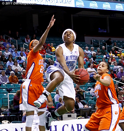 DeGraffenreid put on a show as the Heels ran and ran  - CLEM Players: #23 Chancie Dunn, #22 Sthefany Thomas - UNC Tags: #22 Cetera DeGraffenreid 