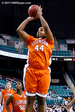 Pauldo had a solid game, 9 points and 7 boards in 20 minutes, but the Heels tall trees kept her away from the rim  - CLEM Players: #44 Shaniqua Pauldo 