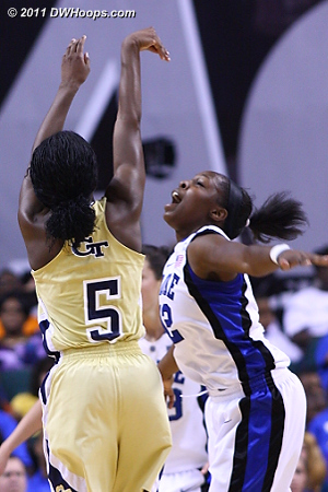 Walthour hits during Tech's comeback  - Duke Tags: #12 Chelsea Gray - GT Players: #5 Metra Walthour 