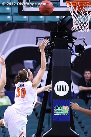 DWHoops Photo  - UVA Players: #50 Chelsea Shine 
