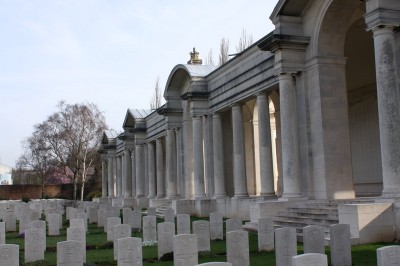 Graves at the British Commonwealth Military Cemetery of Faubourg-D�Amiens, Arras, France -  - 