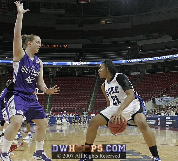 Joy Cheek with the fancy dribble