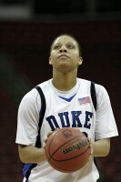 39-28, 18:50 - Wanisha Smith on the line, making both