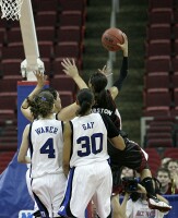 39-30, 18:49 - Kamesha Hairston lays it in