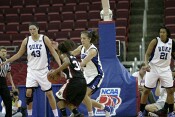 49-40, 11:09 - Abby Waner steps in on a Maddox drive...