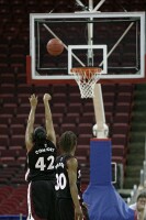 51-46, 9:21 - Comfort's FT would have closed the gap to 4, but she missed, and the Duke run began...