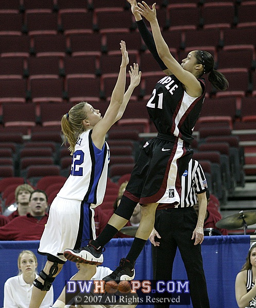 Hairston hits over Mitch