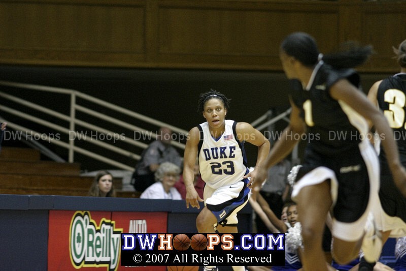 Wanisha Smith gets things started for Duke