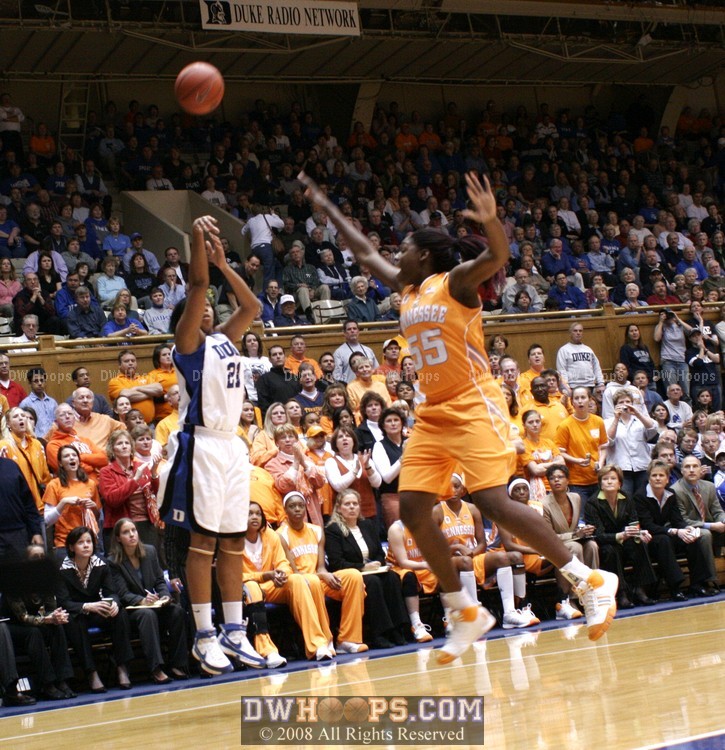 Joy Cheek opened scoring with a wide open jumper