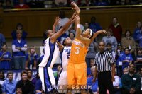 Chante Black steals the ball from Candace Parker - 2-3 - 17:30 1st