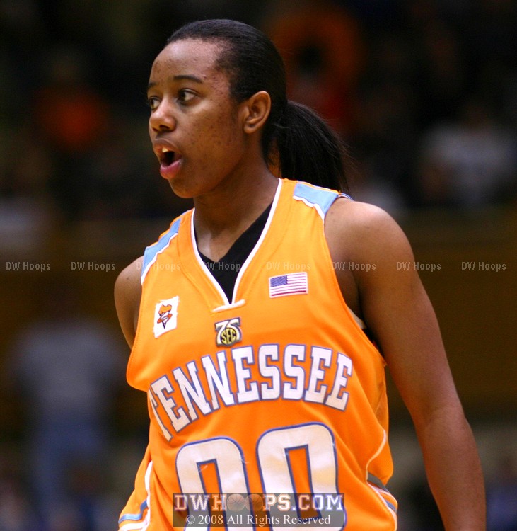 Shannon Bobbitt scored 11 in her first trip to Cameron