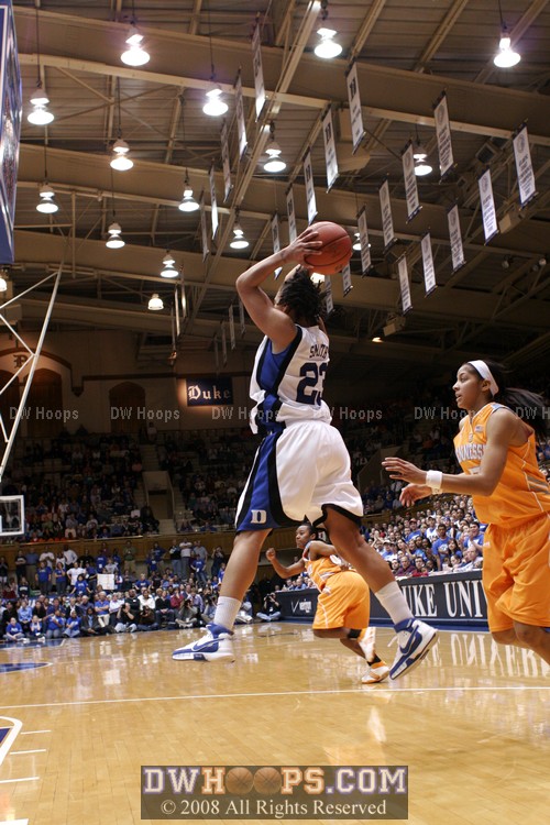 Wanisha Smith rebounds another Tennessee missed layup