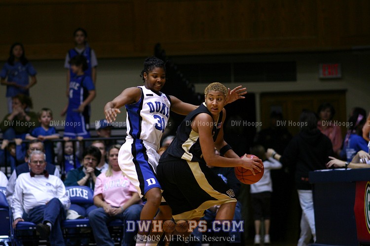 KJ's requisite defensive photo, this time guarding Alex Tchangoue in the corner