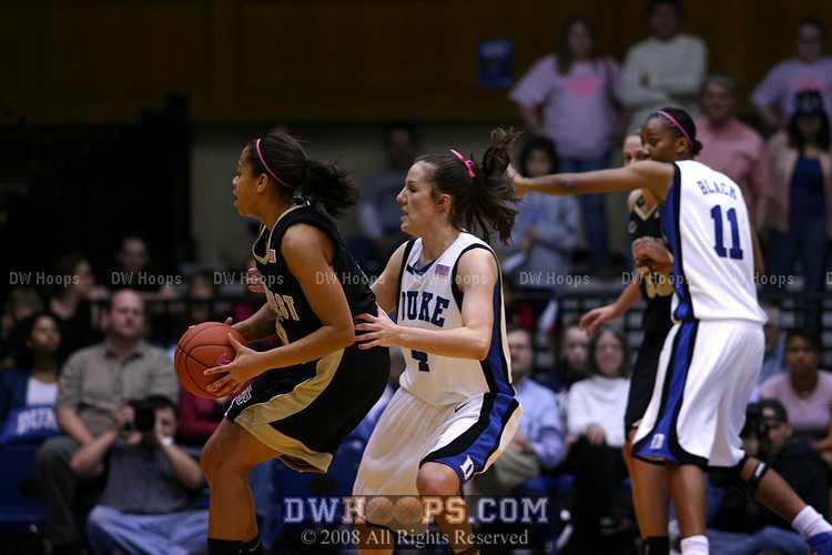 Abby Waner guards Courtney Morris