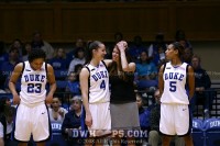 Some pre-anthem Waner sisters fun - Pregame - 