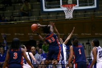 Aisha Mohammed tries to work around the outstretched arms of Chante Black, missing this shot - 2-2 - 18:36 1st