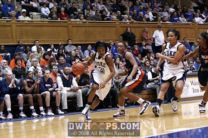 Keturah Jackson drives to the hoop for a layup, Duke would lead the rest of the half