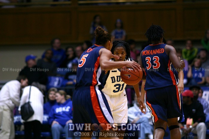 Not sure if Zoll is calling a play, giving KJ the Cameron Whammy, or both