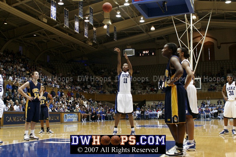 Chante Black missed this free throw, but made her next seven from the stripe