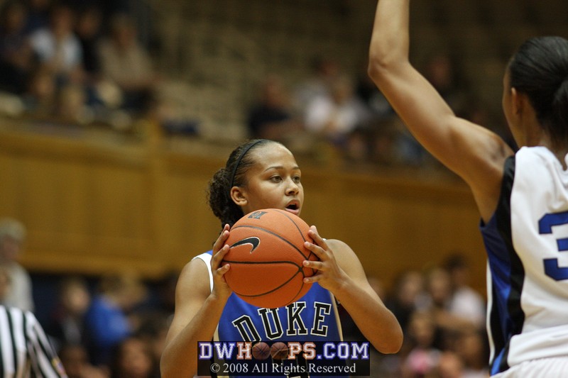Shay Selby running the Blue offense