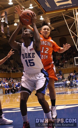 Nikki Davis harasses Bridgette Mitchell into a an early miss