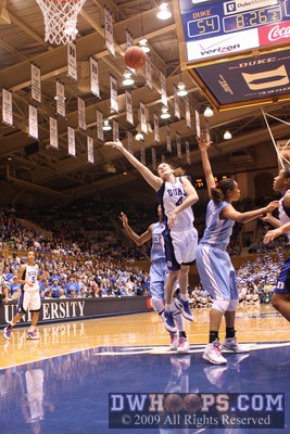 A more difficult shot didn't yield better results for Abby Waner