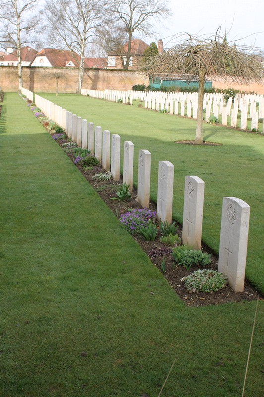 Graves at the British Commonwealth Military Cemetery of Faubourg-D�Amiens, Arras, France